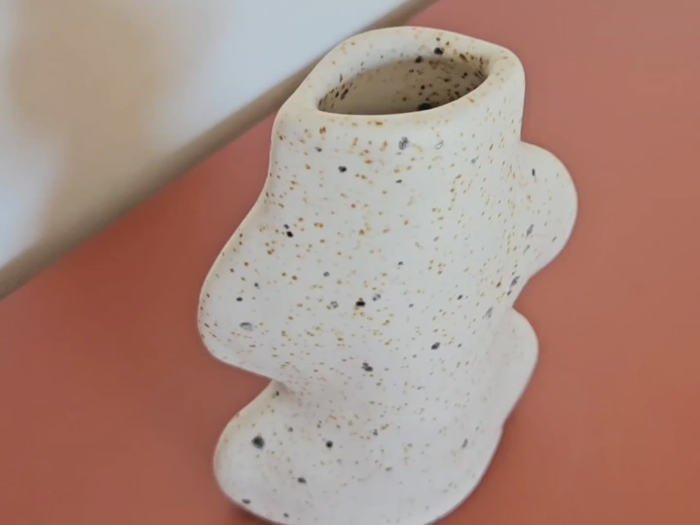 Fluxo Ceramic Vase - Small White